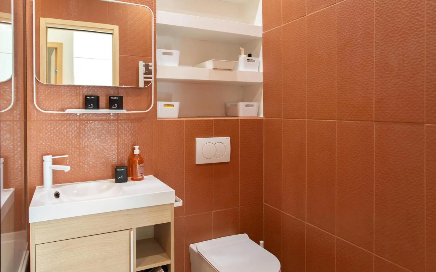 Apartamento #25 2Bdr Port, 5Min From The Old Town Balcony, Ac&Wifi Niza