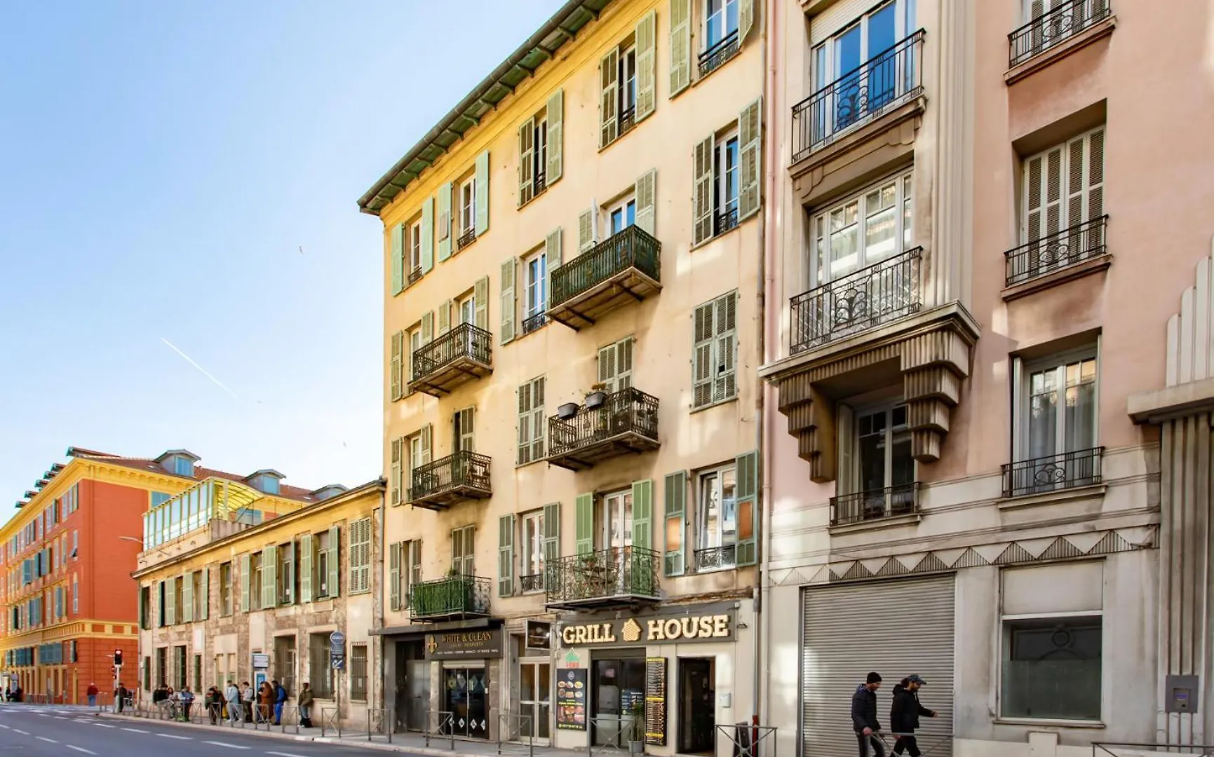 #25 2Bdr Port, 5Min From The Old Town Balcony, Ac&Wifi Apartment Nice